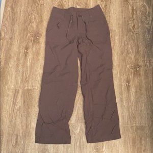 North Face Women’s Hiking Pants 0 Short
